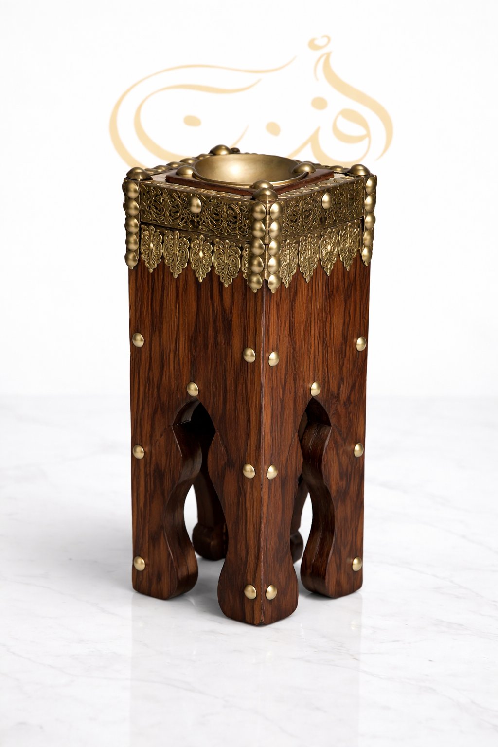 مبخرة خشبيه عاموديه